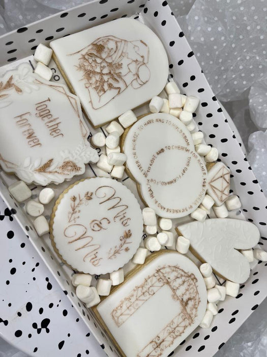 Engagement Biscuit Box